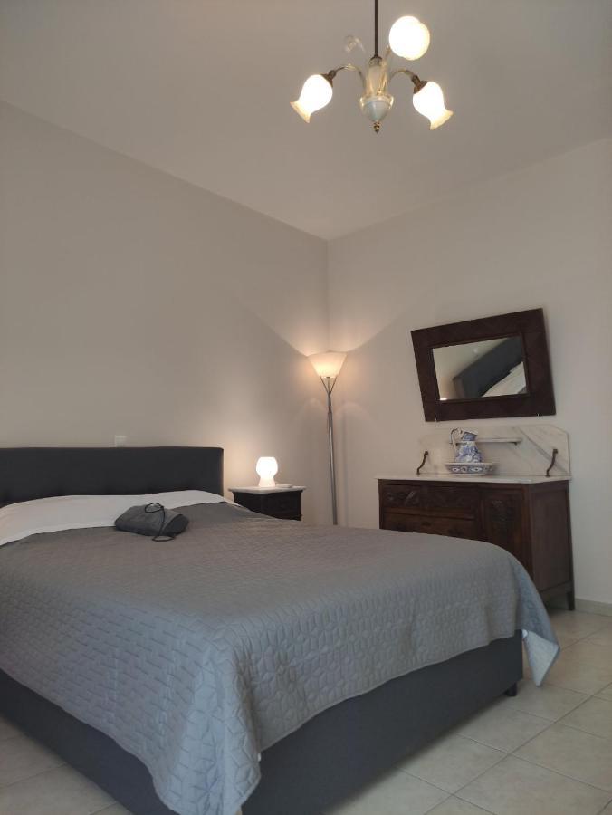 C' Est La Vie Apartment Nafplio Bagian luar foto